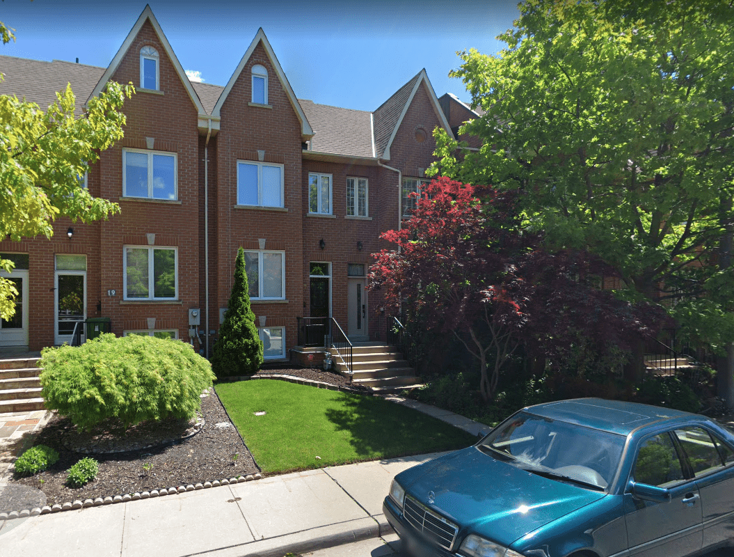 17 Brick Court Toronto townhome for sale